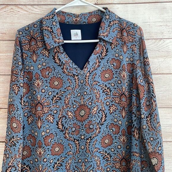 CABI PROVINCIAL FLORAL DRESS IN BLUE‎ - Picture 2 of 6